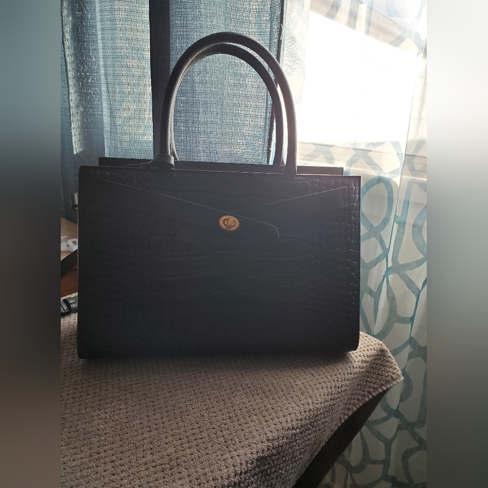 NWOT bostanten bag